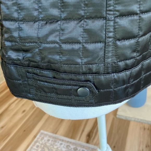 GAP Womens quilted black Jacket size Medium - Picture 5 of 11